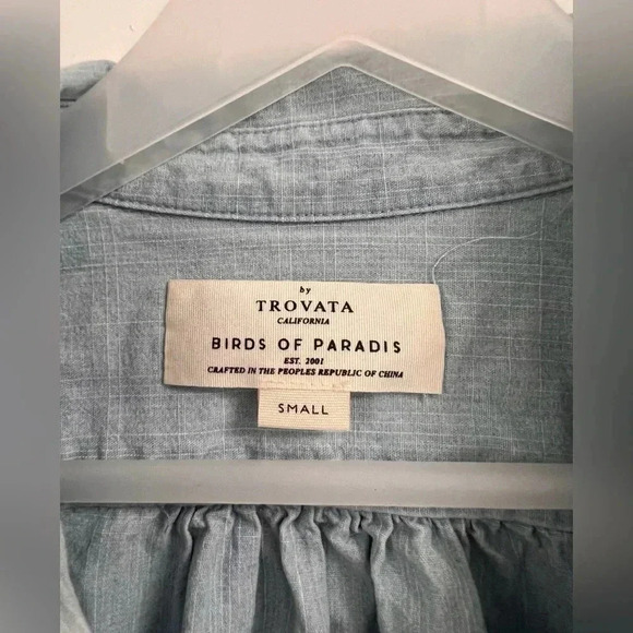 TROVATA BIRDS OF PARADIS
Marianne B Ruffle Sleeve
Shirt In Chambray Size S $208 - Picture 5 of 6
